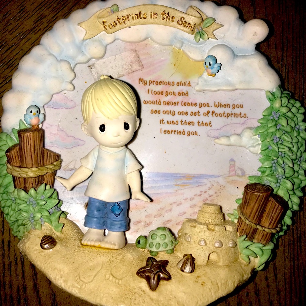 Footprints in the sand precious moments plate